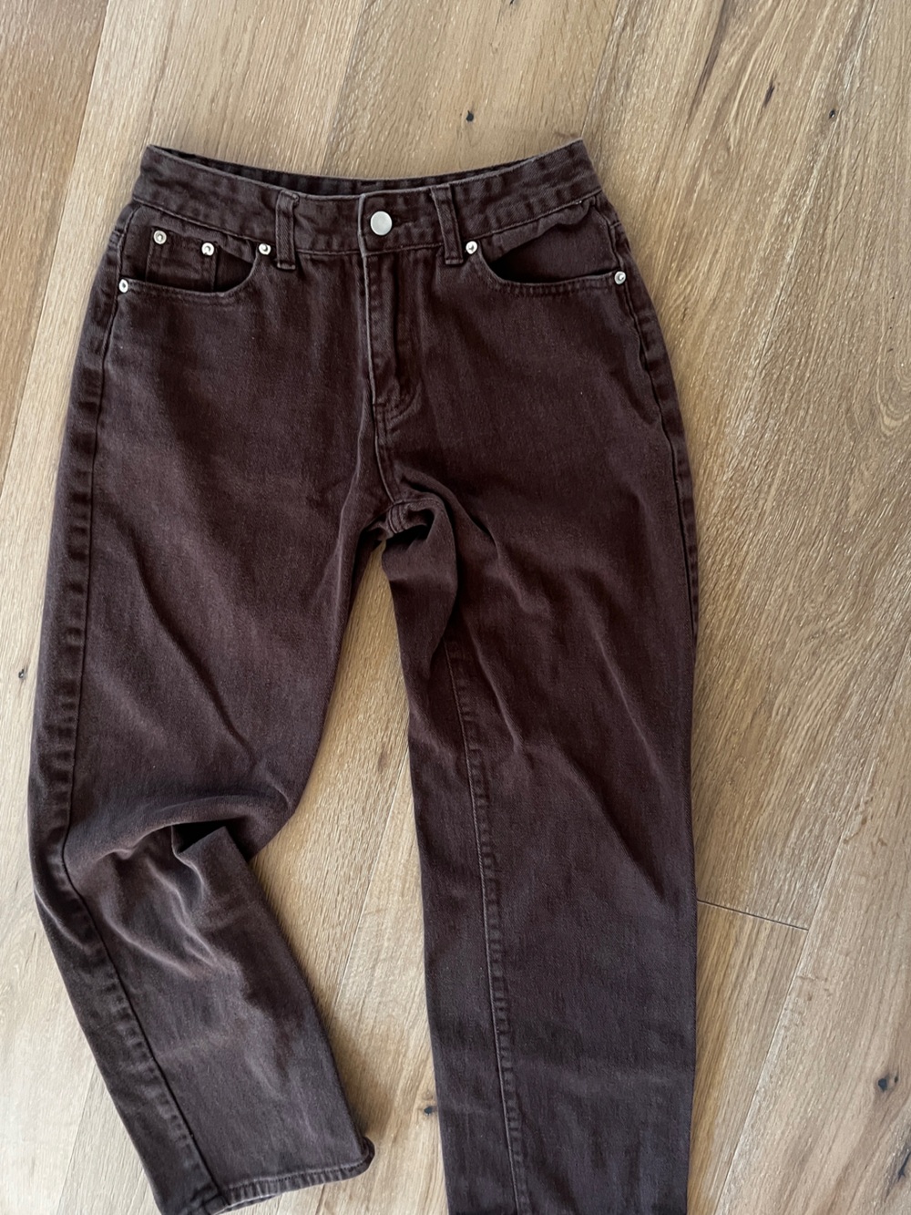 Dark Brown low-Waist Jeans